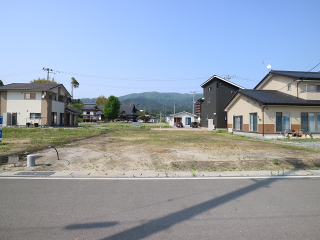 高田町字荒町【売地】 ※価格交渉可