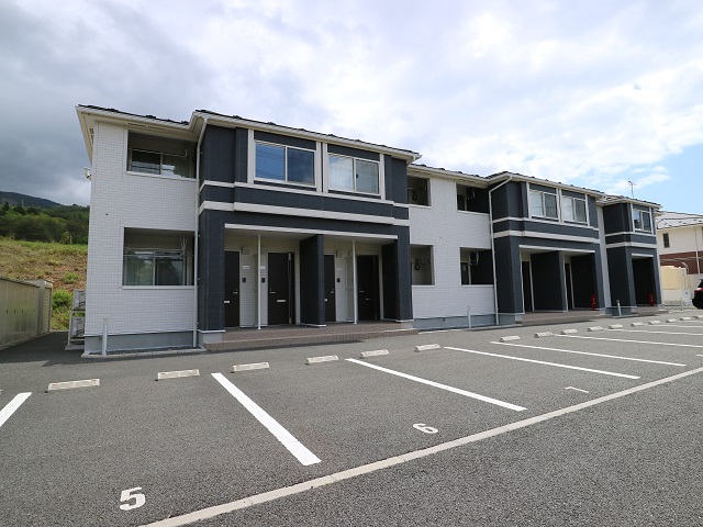 ツリーフィールド　101号室　